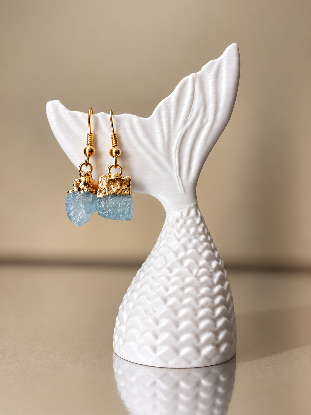 Serenity earrings (Aquamarine)