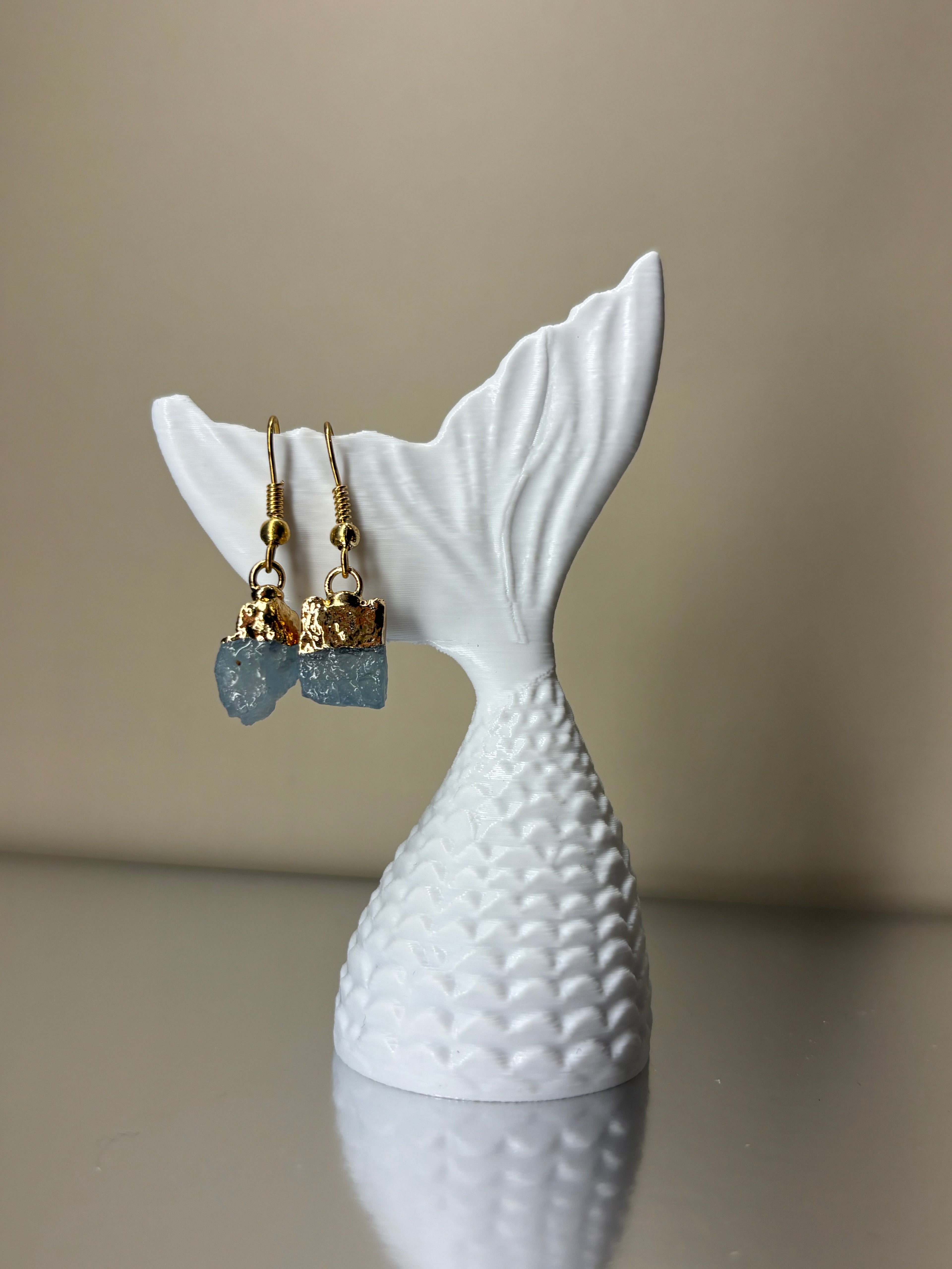 Serenity earrings (Aquamarine)